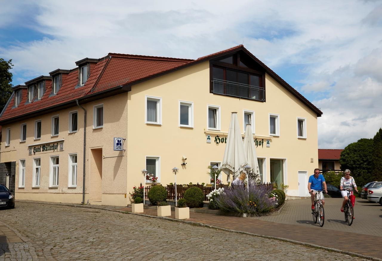 Bed & Breakfast Hotel Muellerhof Капут Екстериор снимка