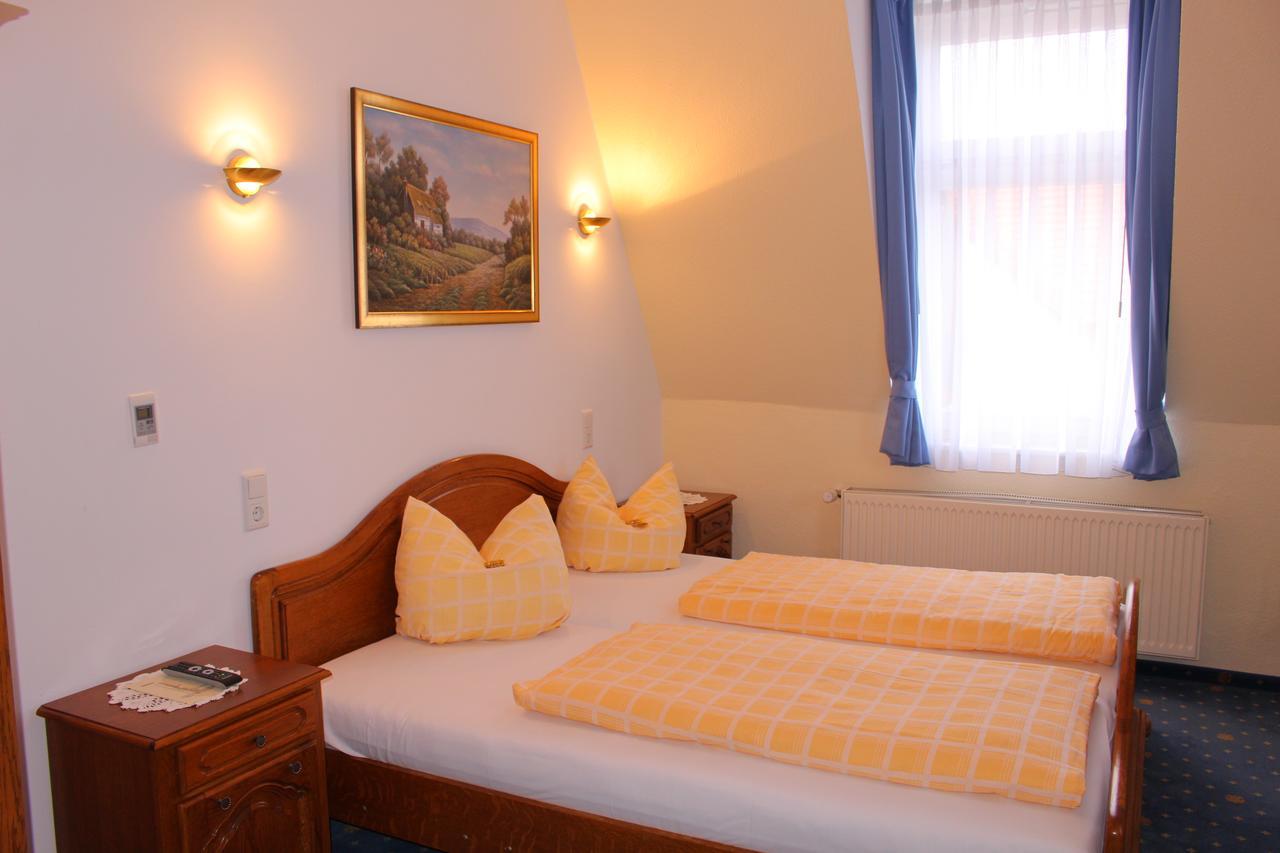 Bed & Breakfast Hotel Muellerhof Капут Екстериор снимка