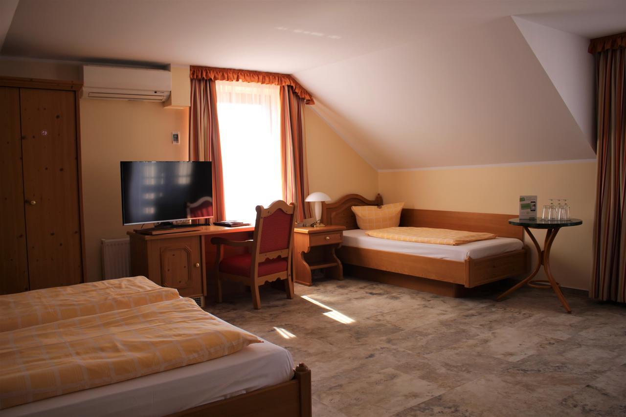 Bed & Breakfast Hotel Muellerhof Капут Екстериор снимка